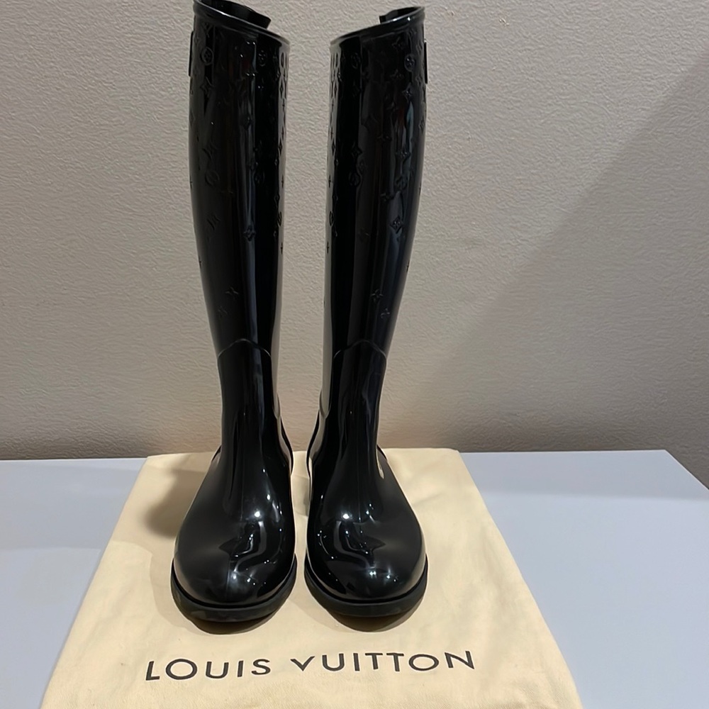 Louis Vuitton Raindrop Monogram Rain Boots